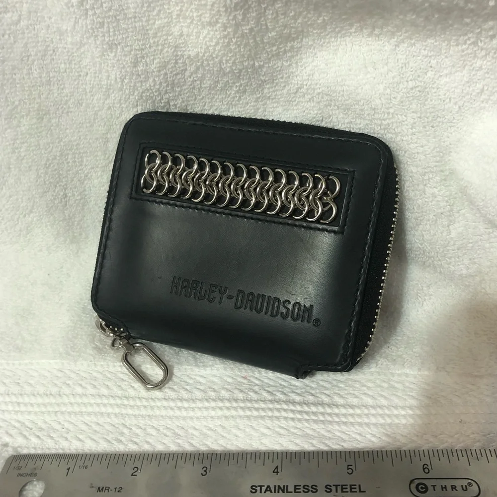 Harley-Davidson chain mail detail zip around genuine black leather wallet unisex